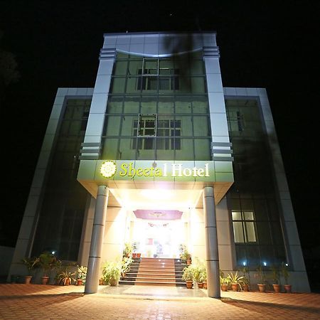Oyo 4635 Sheetal Hotel Haldwāni Eksteriør bilde
